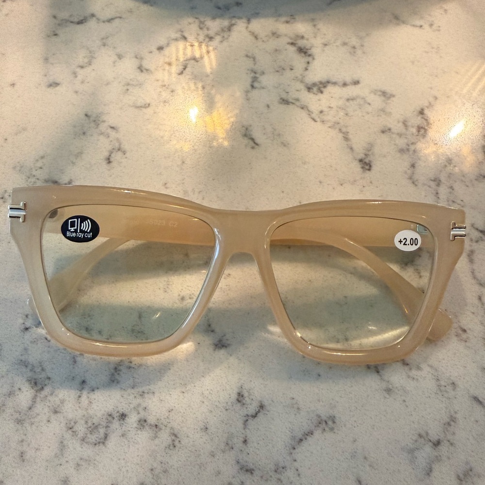 Reading Glasses in Nude Tan 2.00 strength. Blue light blocking. (Square)